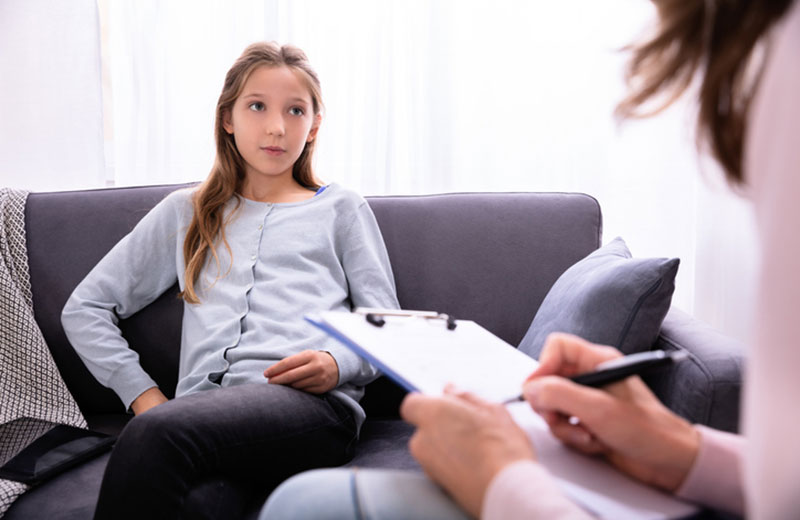Child and Adolescent Psychiatric Services at manoshanti best Psychologist in ahmedabad 
